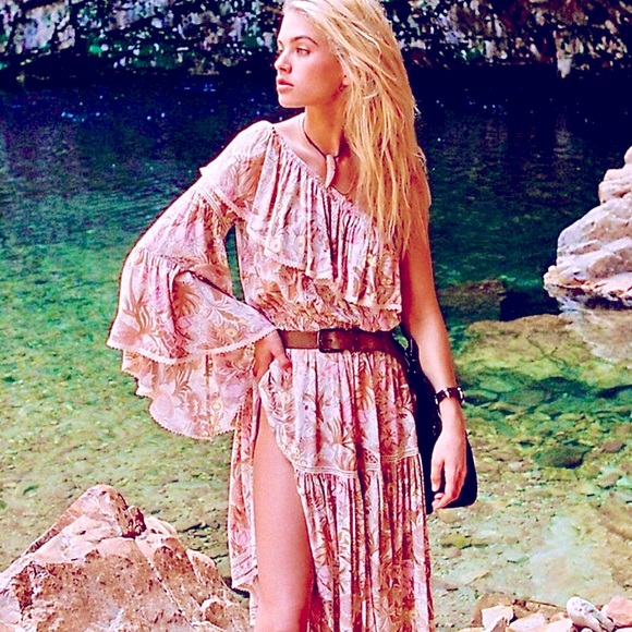 Spell Dresses & Skirts - 🌺🎉HP🎉🌺 NWT Spell & The Gypsy Jungle One Shoulder Dress